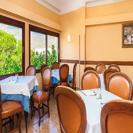 Hotel Globales Simar