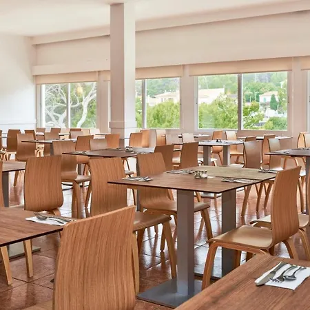 格罗贝尔西马酒店 Cala de Sant Vicenc